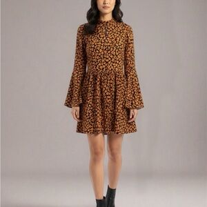 Elegant Floral Long Sleeve Dress